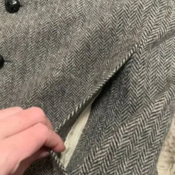 Vintage Men’s Overcoat Herringbone Gray Size 42 - Picture 3 of 9